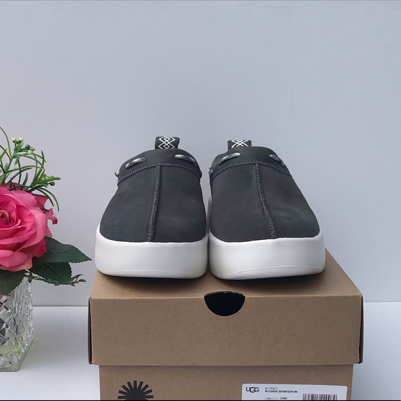 UGG Classic Boom Slip-On - Picture 3 of 8